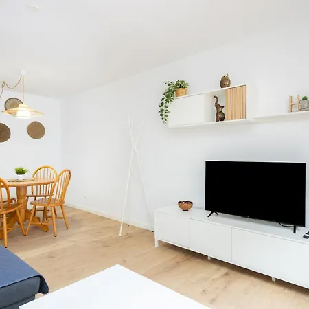 Apartment Home2book Sunny With Pool, Martianez *