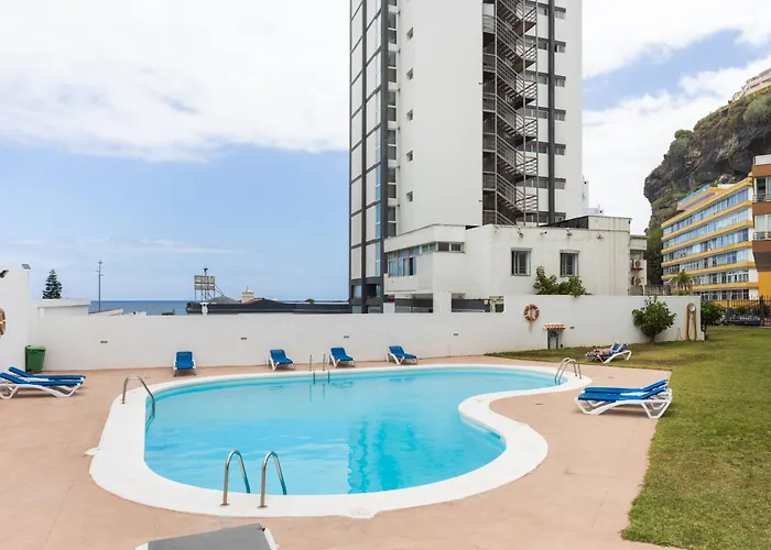 Home2book Sunny With Pool, Martianez Lejlighed *